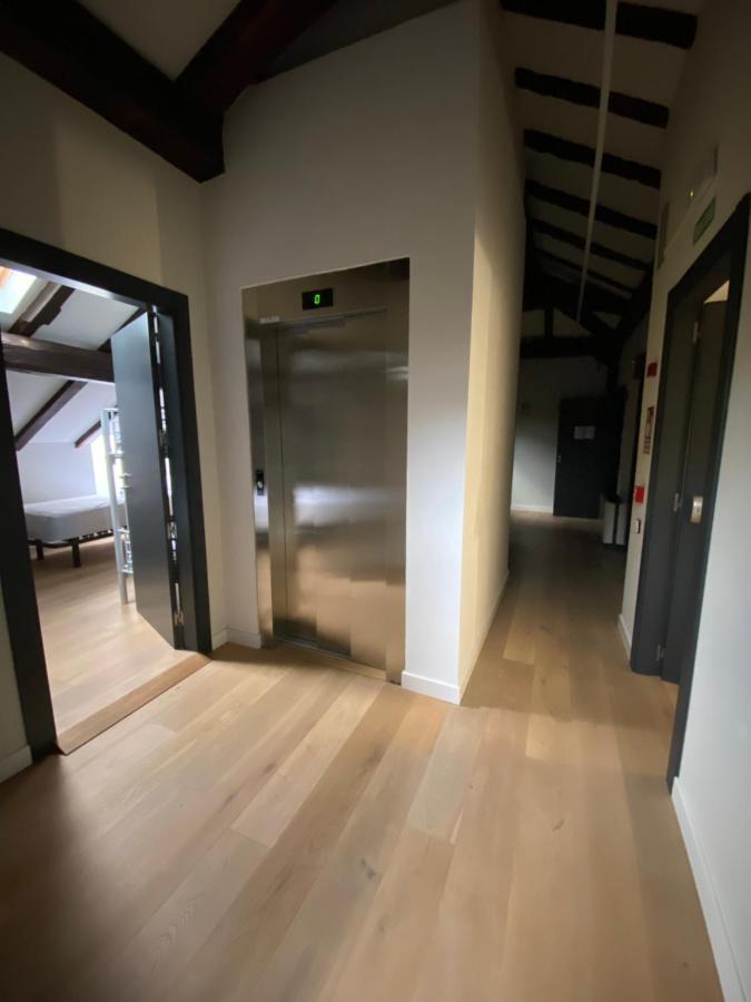 Albergue Turistico De Eugi Екстер'єр фото