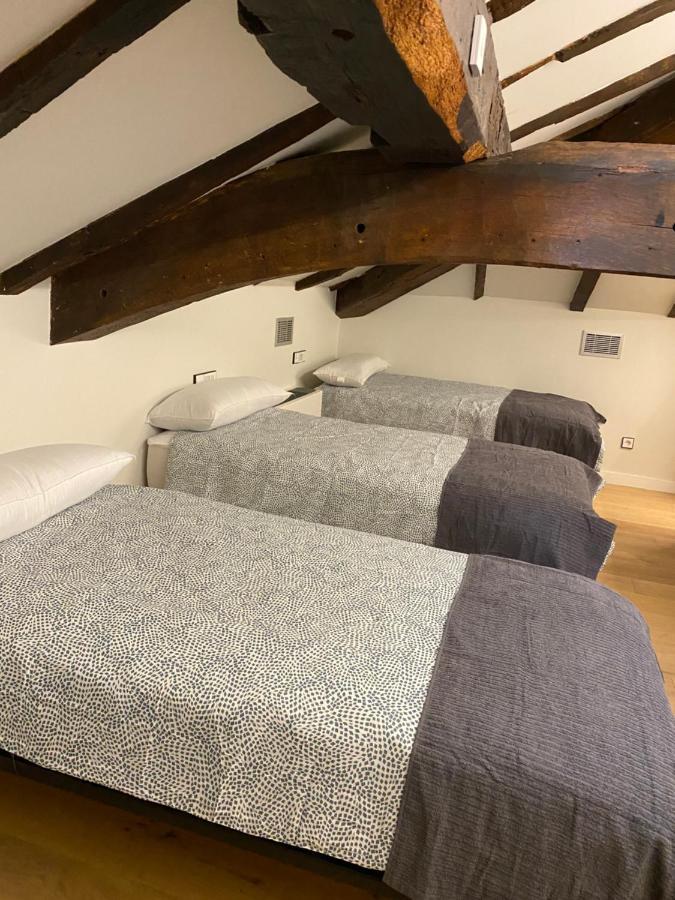 Albergue Turistico De Eugi Екстер'єр фото